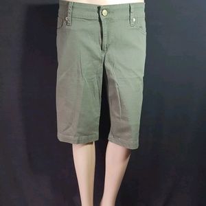 Levi Womens Shorts Sz 10 Green Strauss Signature